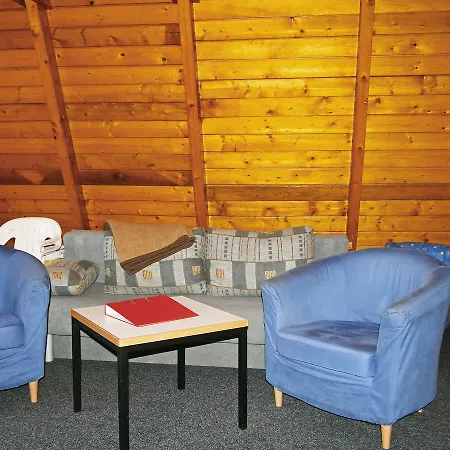 Chalé Nepumuk-1 By Interhome